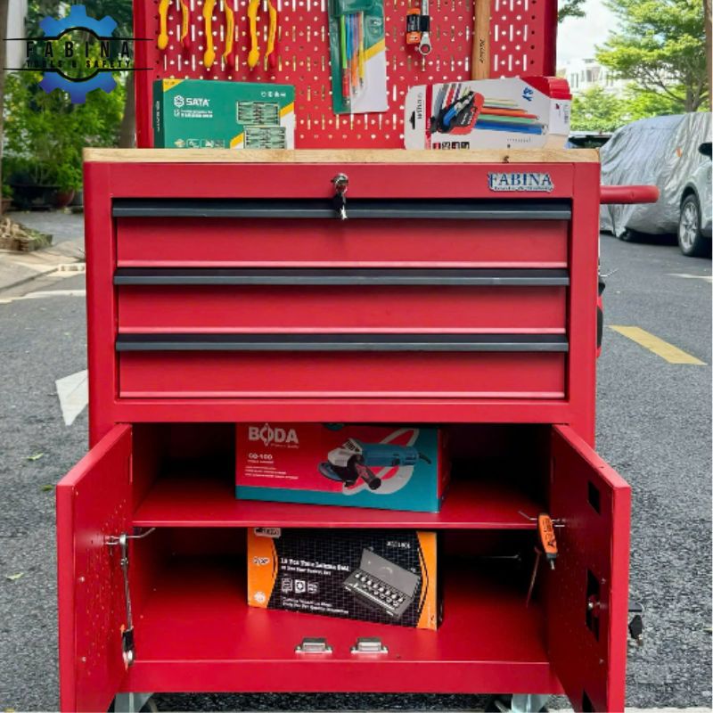 Tủ đồ nghề dùng trong công trường