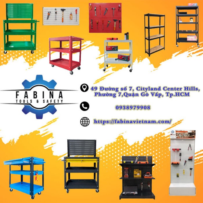 Tủ dụng cụ có sẵn