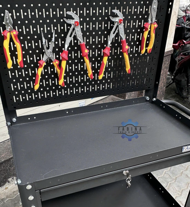 Xe Đẩy 3 Tầng Tối Ưu Không Gian, Tăng Hiệu Suất Xưởng