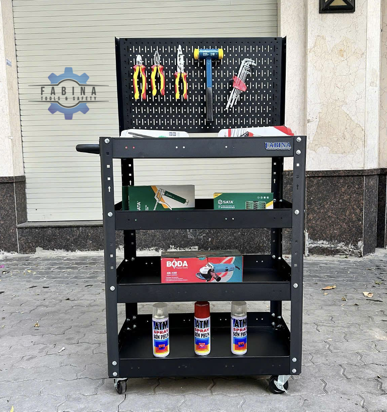 Xe đẩy dụng cụ gom gọn đồ nghề, kéo tới đâu làm tới đó