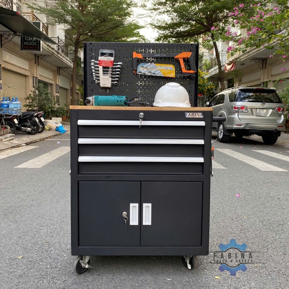 Những tiêu chí đánh giá tủ đồ nghề chất lượng